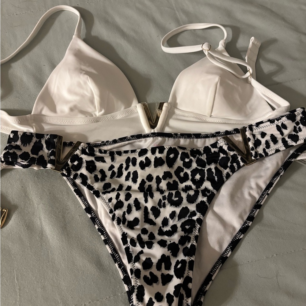 Victoria’s Secret Bikini